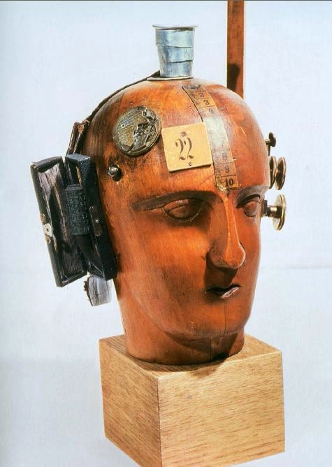 Mechanischer-kopf-raoul-hausmann